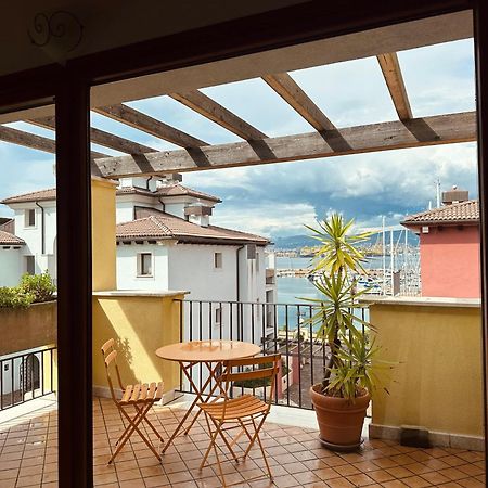 Apartment Claudia Muggia Bagian luar foto