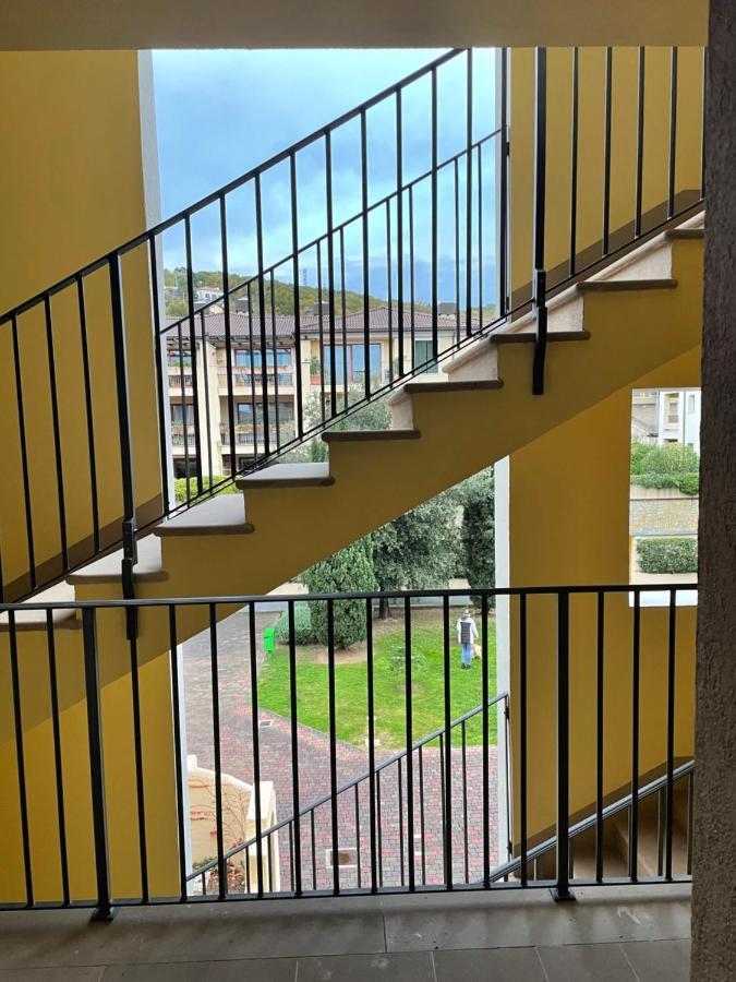 Apartment Claudia Muggia Bagian luar foto